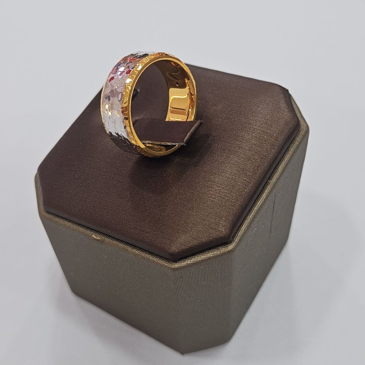 22k / 916 Gold Shimmer Cutting Ring 2 Tone - 22k gold 22k gold ring 916 gold Rings