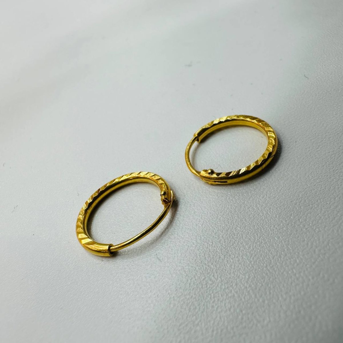 22K / 916 Gold Smooth with Cutting Edge Loop Earring by Best Gold Shop - Best Gold Shop 22k gold 22k gold earring 916 gold Earrings