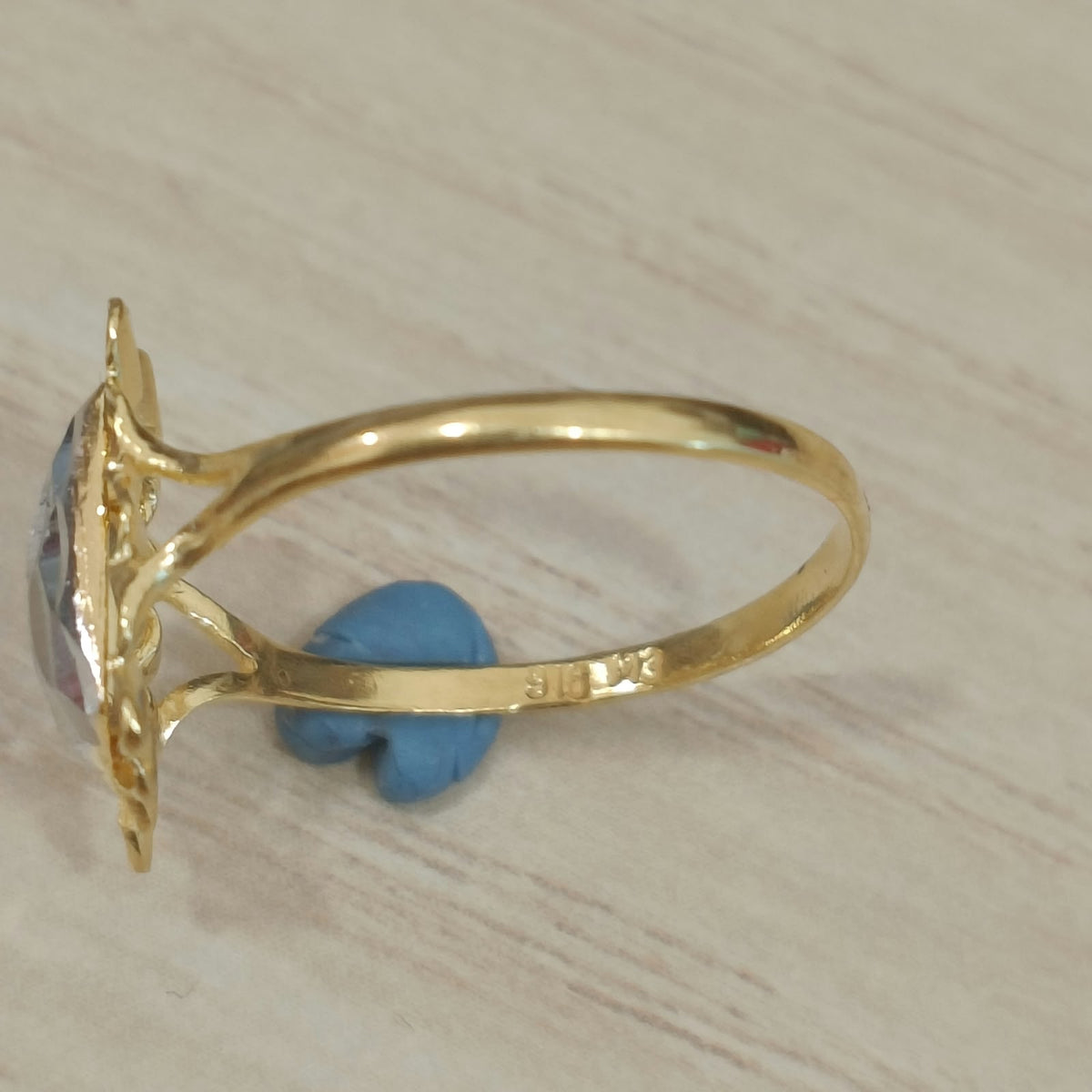 916 Gold Two-Tone Biscot V3 Ring | Elegant 22K Gold Design