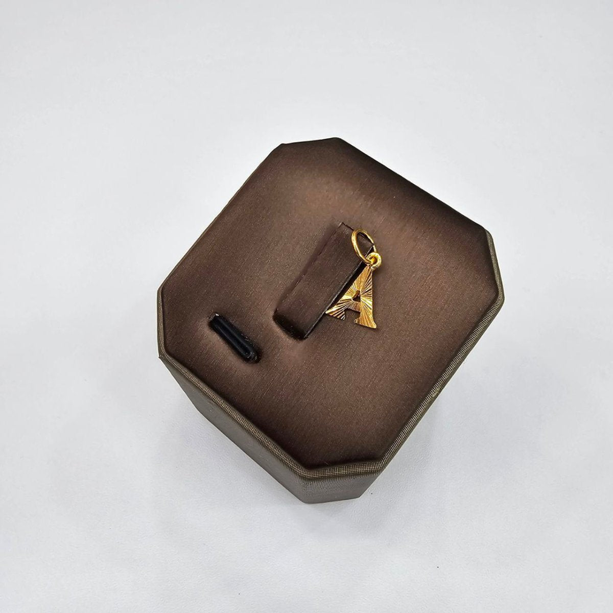 22k / 916 Gold Alphabet Pendant V9 By Singapore Best Gold Shop - 22k gold 22k gold pendant 916 gold Charms & Pendants