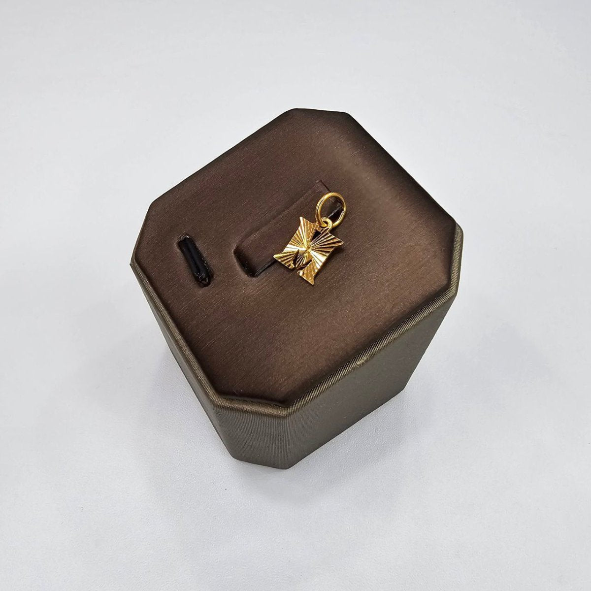 22k / 916 Gold Alphabet Pendant V9 By Singapore Best Gold Shop - 22k gold 22k gold pendant 916 gold Charms & Pendants