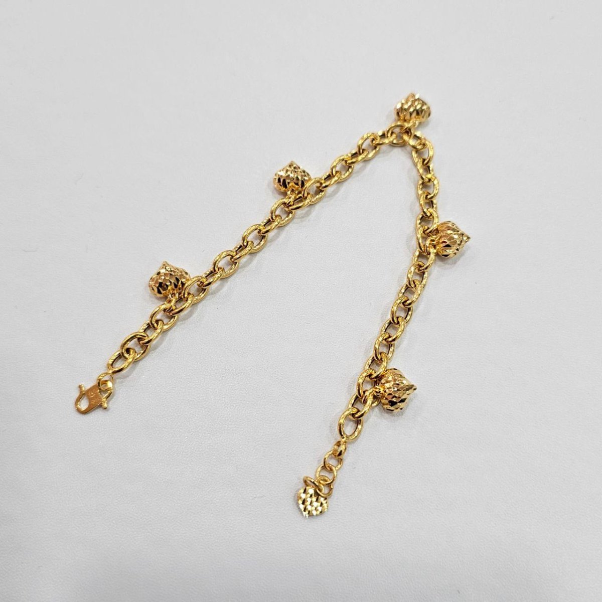 22k / 916 Gold Anchor Dangling Heart Bracelet by Best Gold Shop - Best Gold Shop 22k gold 22k gold bracelet 916 gold Bracelets