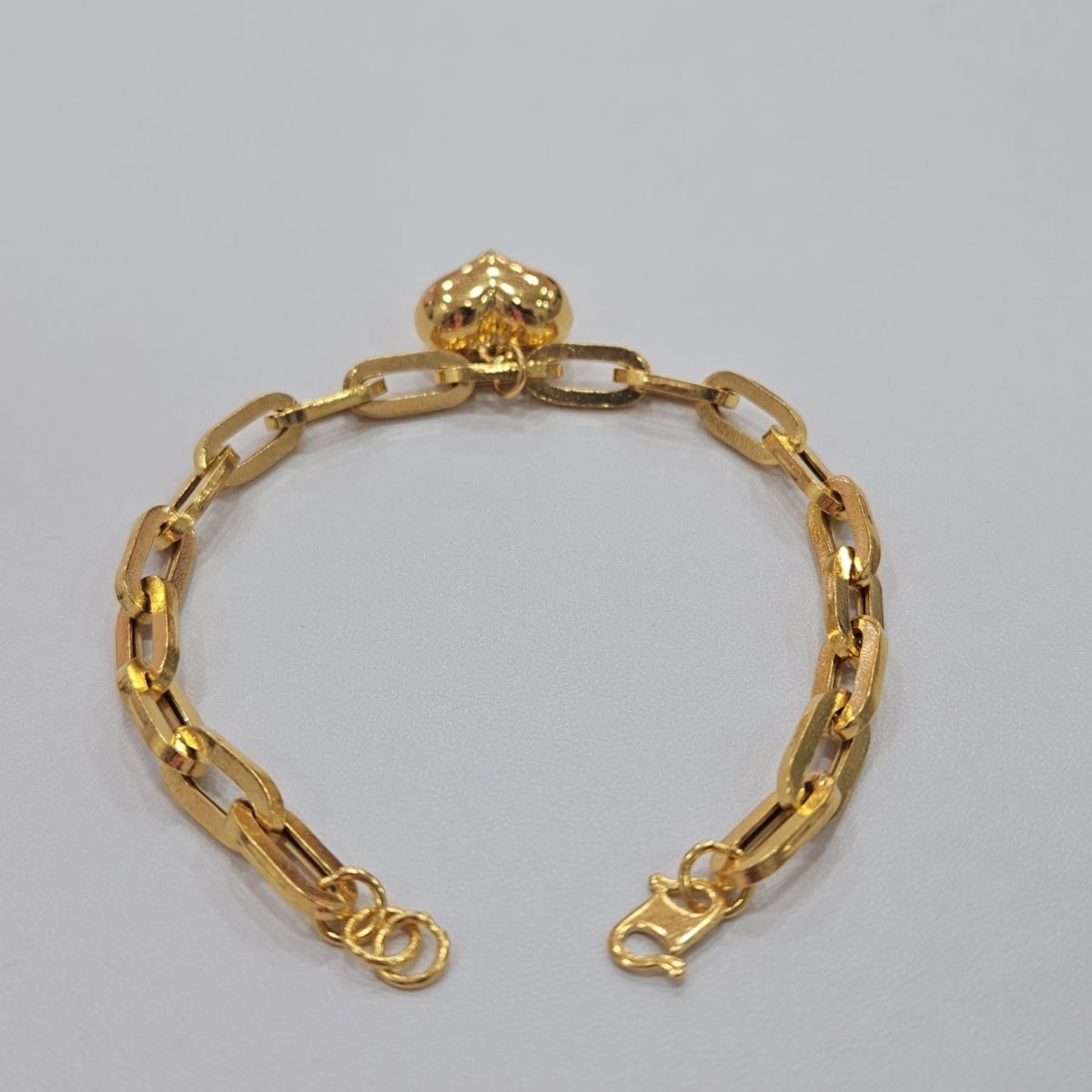 22k / 916 Gold Anchor Link Dangling Heart Bracelet, Light and Bold - Best Gold Shop 22k gold 22k gold bracelet 916 gold Bracelets