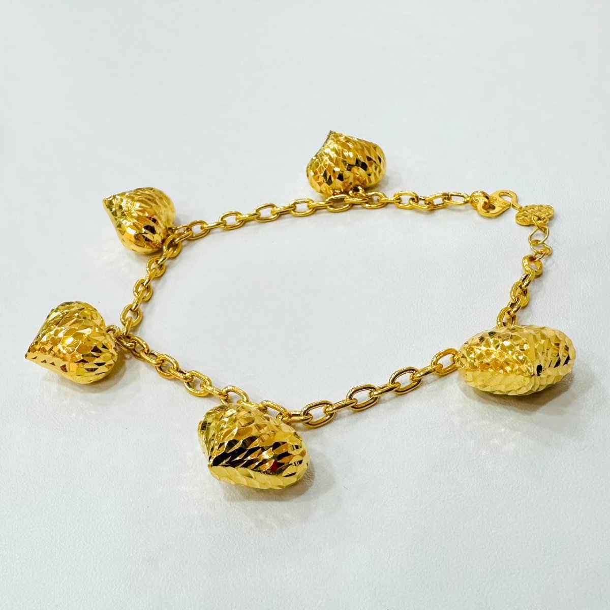 22k / 916 Gold Anchor Link With Dangling Big Hearts Bracelet - Best Gold Shop 22k gold 22k gold bracelet 916 gold Bracelets