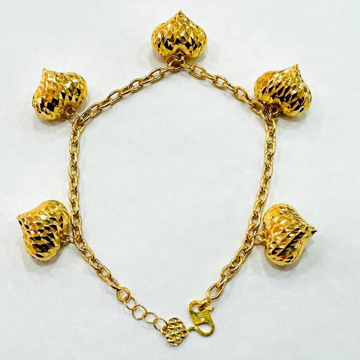22k / 916 Gold Anchor Link With Dangling Big Hearts Bracelet - Best Gold Shop 22k gold 22k gold bracelet 916 gold Bracelets