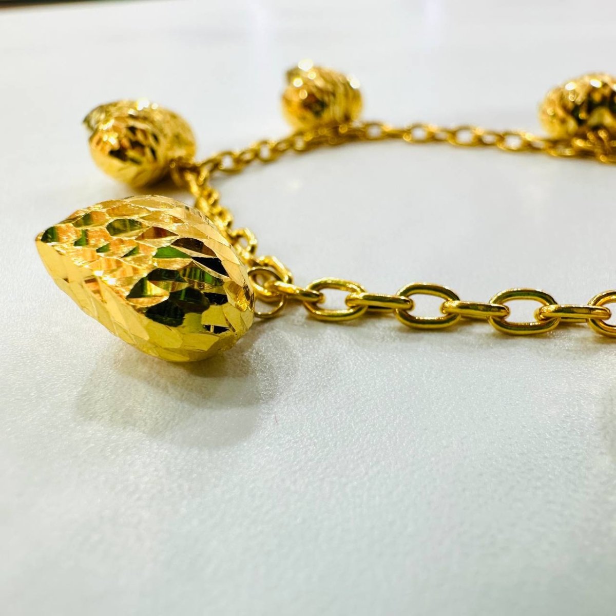 22k / 916 Gold Anchor Link With Dangling Big Hearts Bracelet - Best Gold Shop 22k gold 22k gold bracelet 916 gold Bracelets