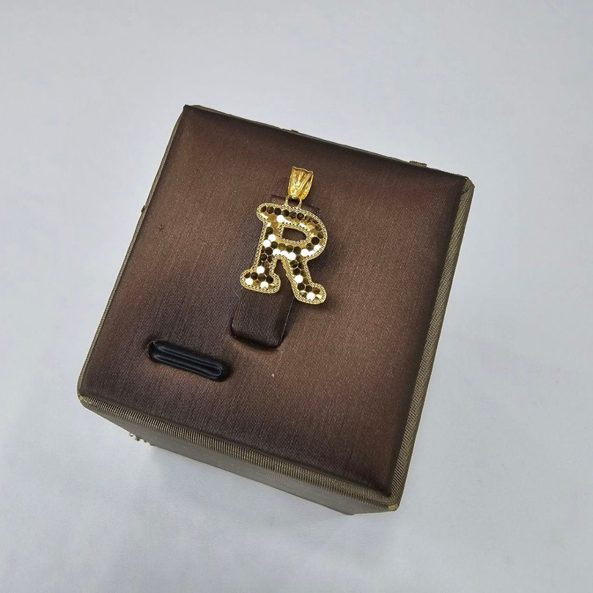 22k / 916 Gold Crush Alphabets Pendants - 22k gold 22k gold pendant 916 gold Charms & Pendants