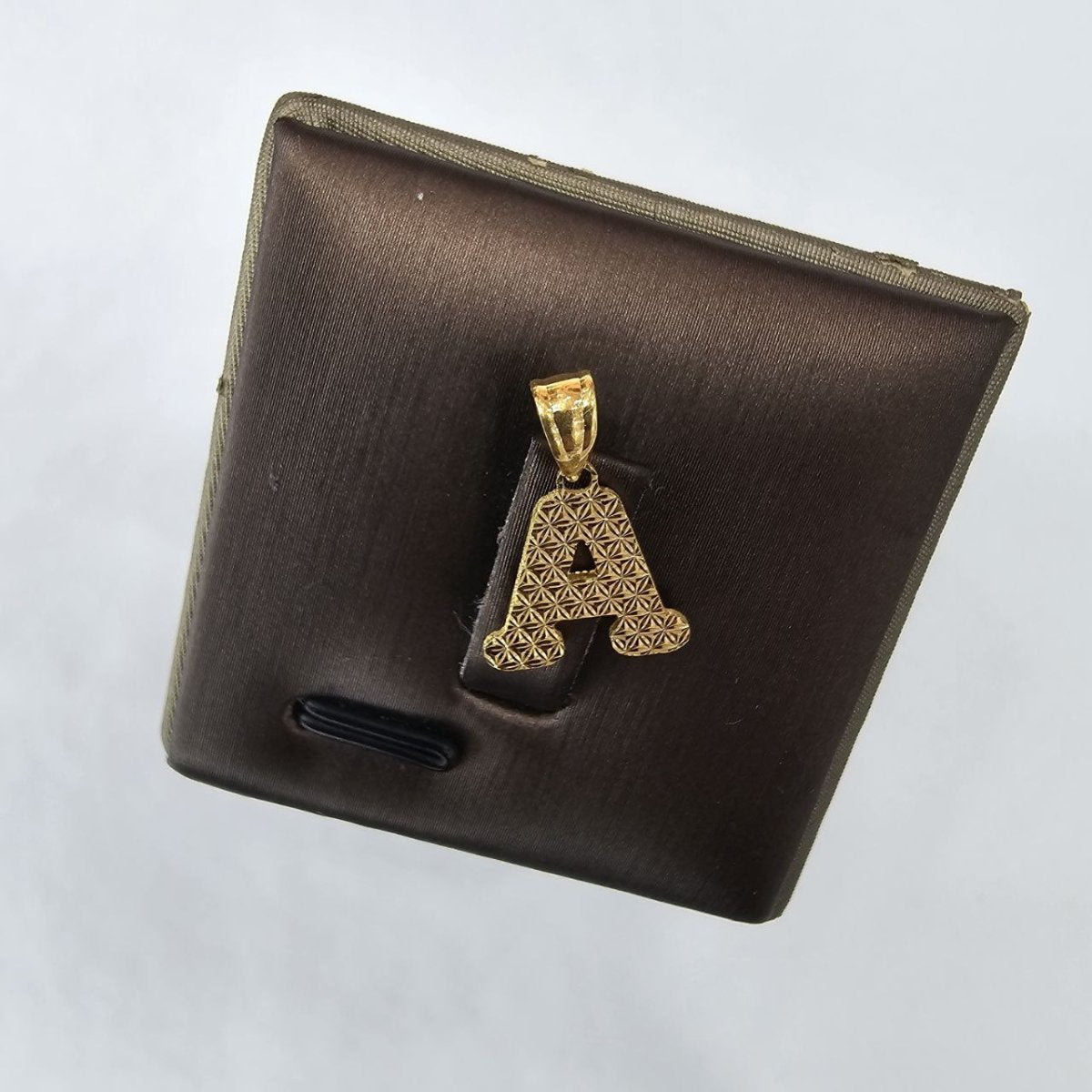 22k / 916 Gold Crush Alphabets Pendants - 22k gold 22k gold pendant 916 gold Charms & Pendants