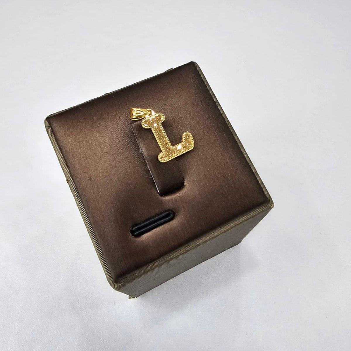 22k / 916 Gold Crush Alphabets Pendants - 22k gold 22k gold pendant 916 gold Charms & Pendants