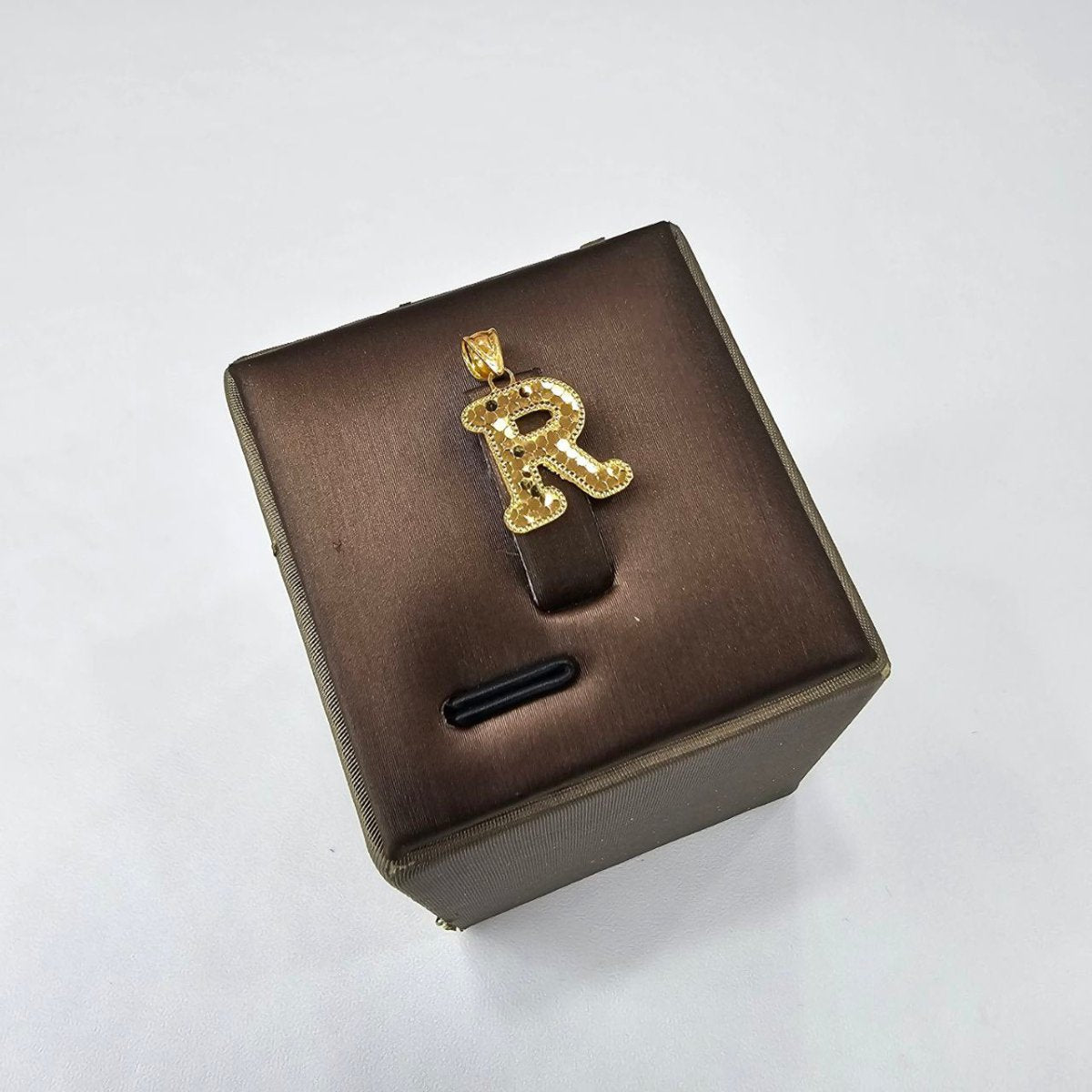 22k / 916 Gold Crush Alphabets Pendants - 22k gold 22k gold pendant 916 gold Charms & Pendants
