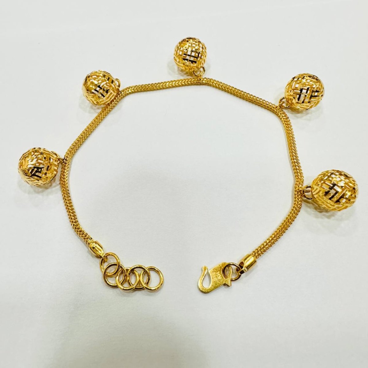 22k / 916 Gold Dragon Bracelet with Dangling Mesh Ball - Best Gold Shop 22k gold 22k gold bracelet 916 gold 916 gold