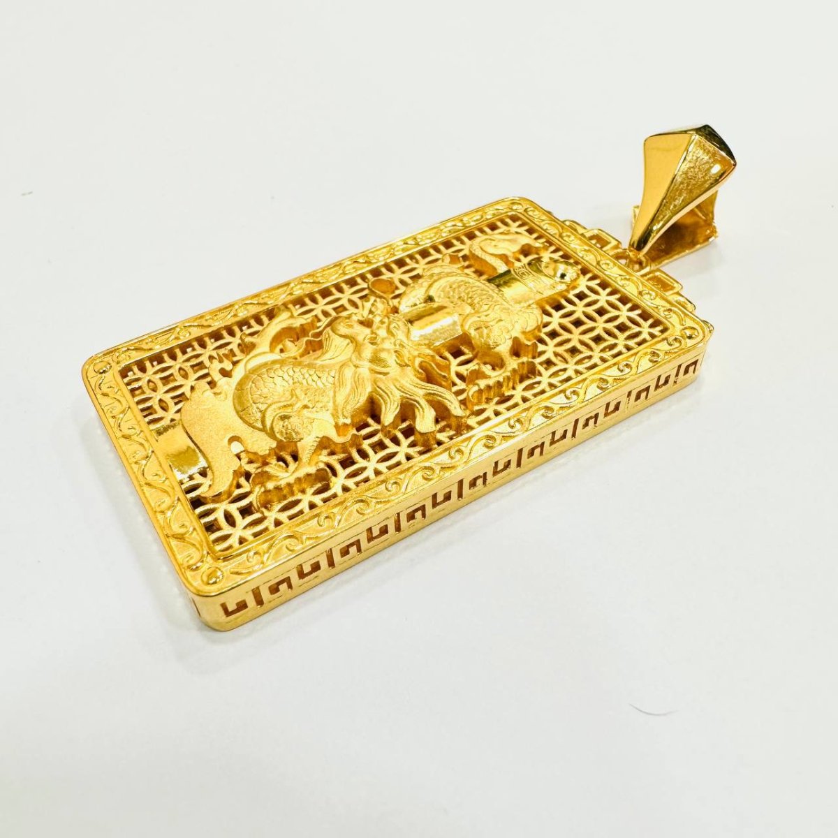 22k / 916 Gold Dragon Pendant Smooth Finish - Best Gold Shop 22k gold 22k gold pendant 916 gold Charms & Pendants