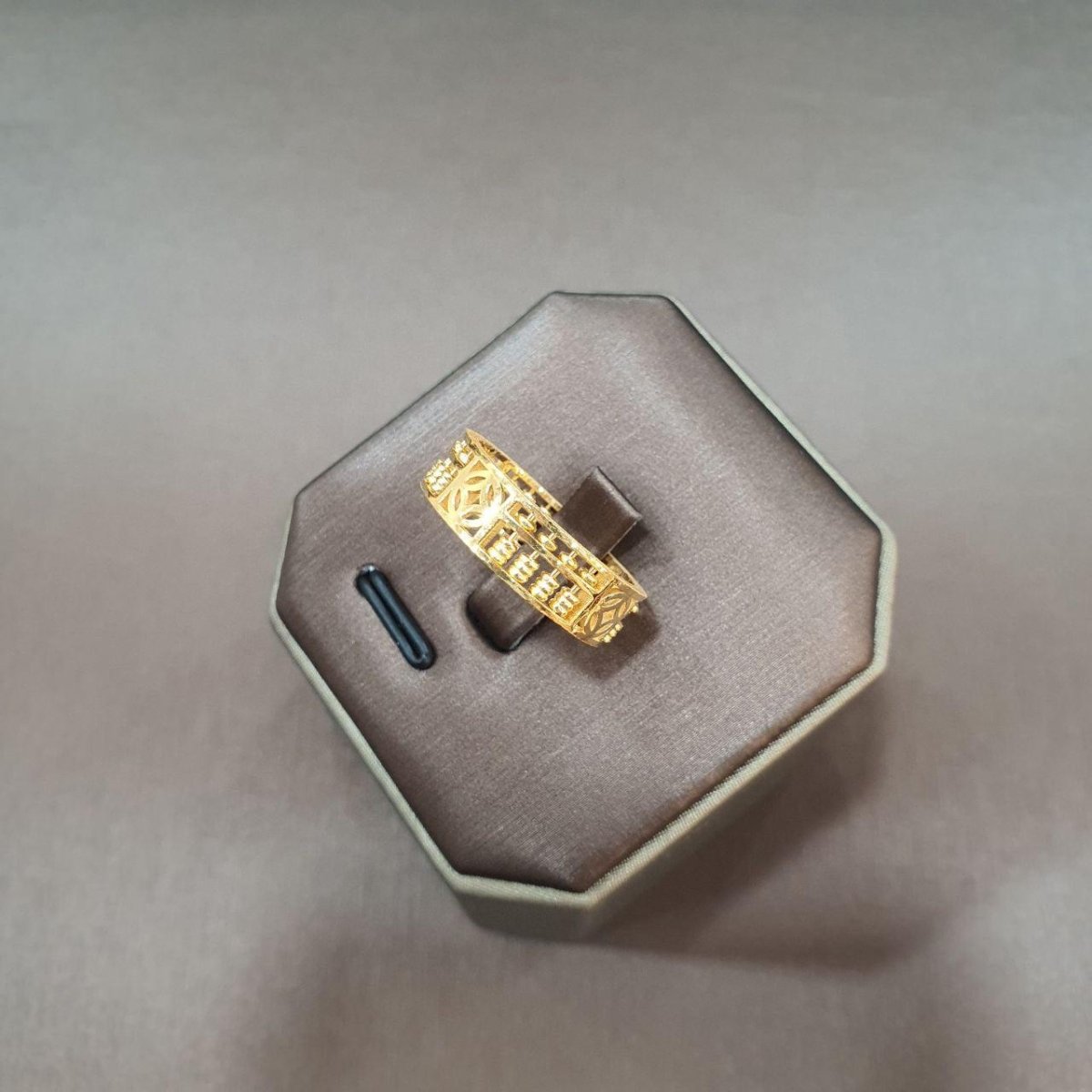 22k / 916 Gold Full Round Abacus with Coin Ring - Best Gold Shop 22k gold 22k gold ring 916 gold 916 gold