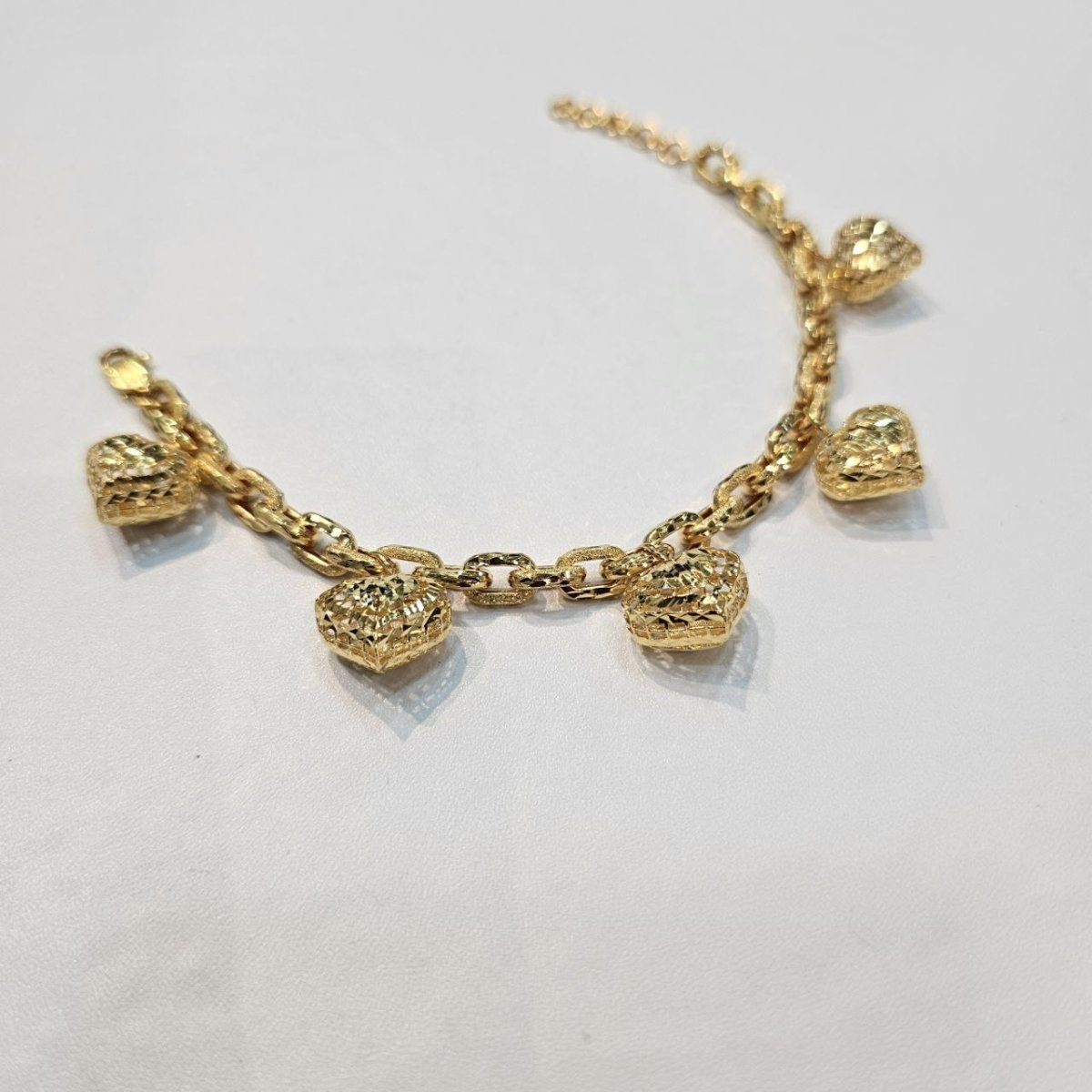 22k / 916 Gold Golden Heart Charm Bracelet - Best Gold Shop 22k gold 22k gold bracelet 916 gold Bracelets