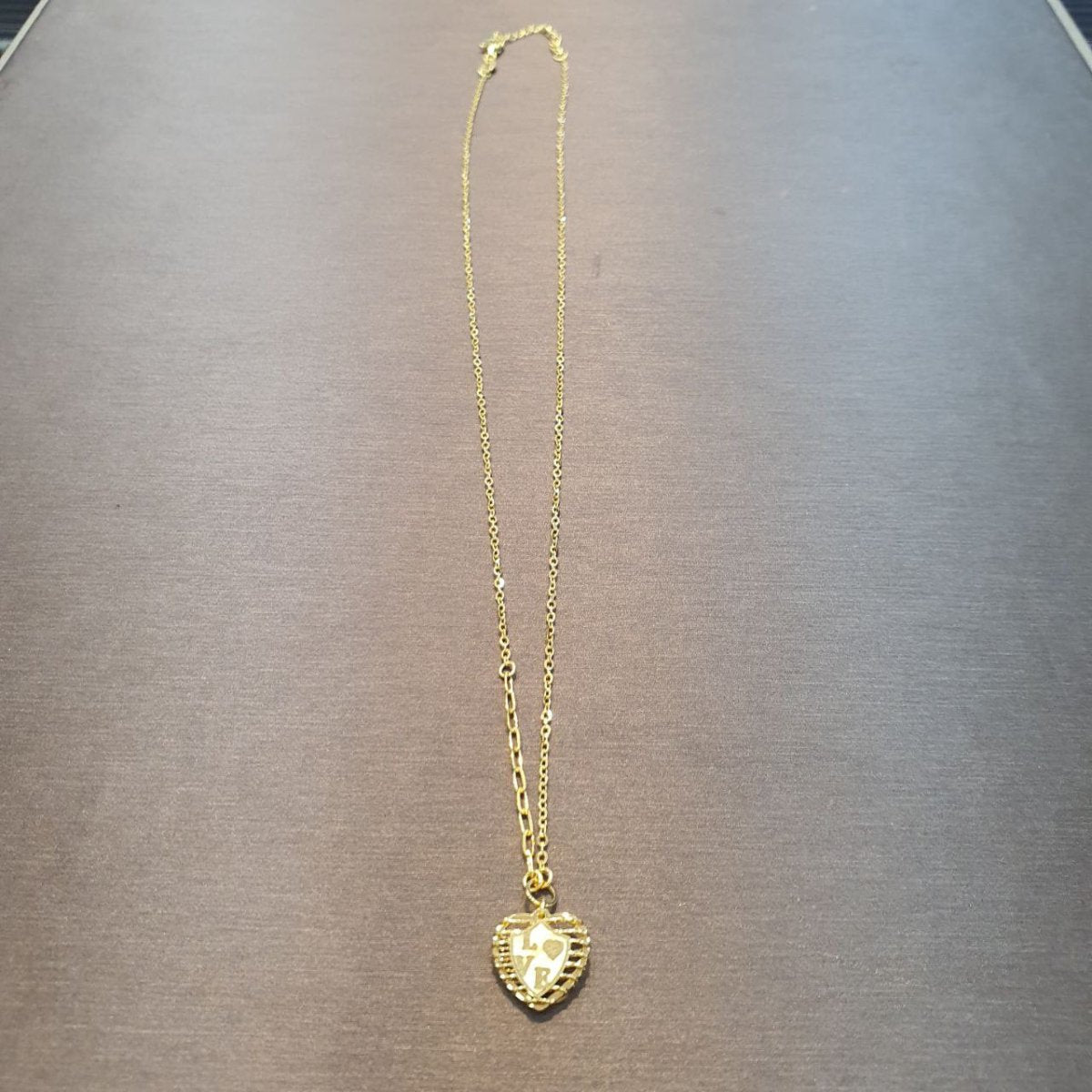 22k / 916 Gold Golden Love Heart Pendant Necklace - Best Gold Shop 22k gold 22k gold necklace 916 gold Necklaces