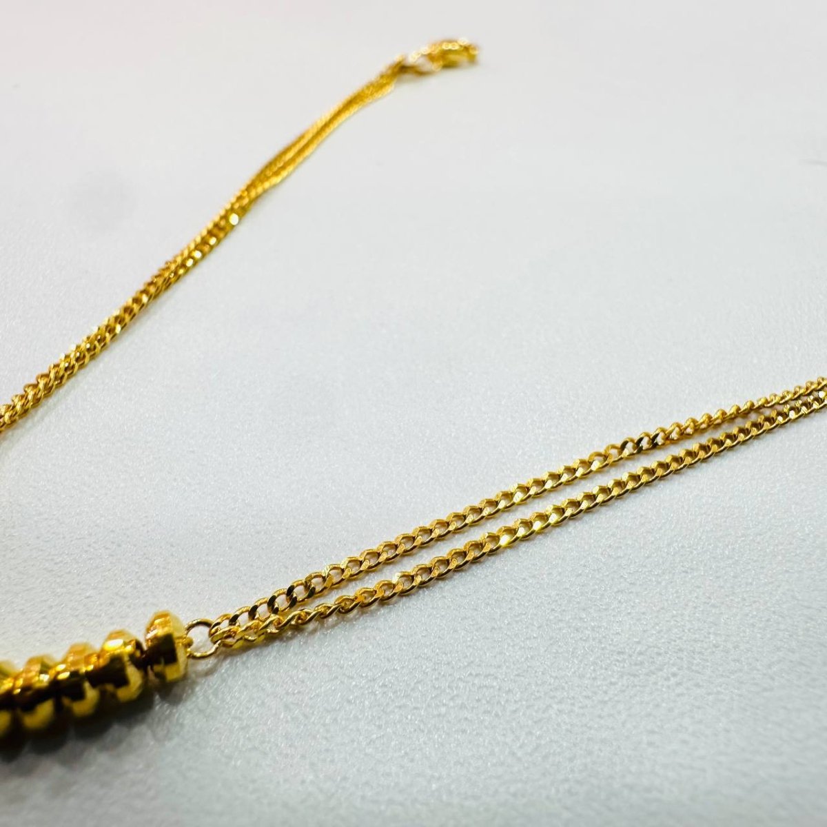 22k / 916 Gold Heart Dangling Bracelet demure and elegant - Best Gold Shop 22k gold 22k gold bracelet 916 gold Bracelets