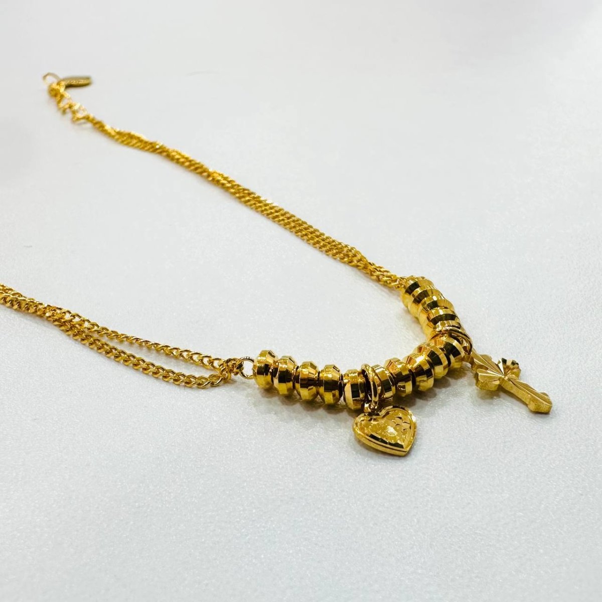 22k / 916 Gold Heart Dangling Bracelet demure and elegant - Best Gold Shop 22k gold 22k gold bracelet 916 gold Bracelets