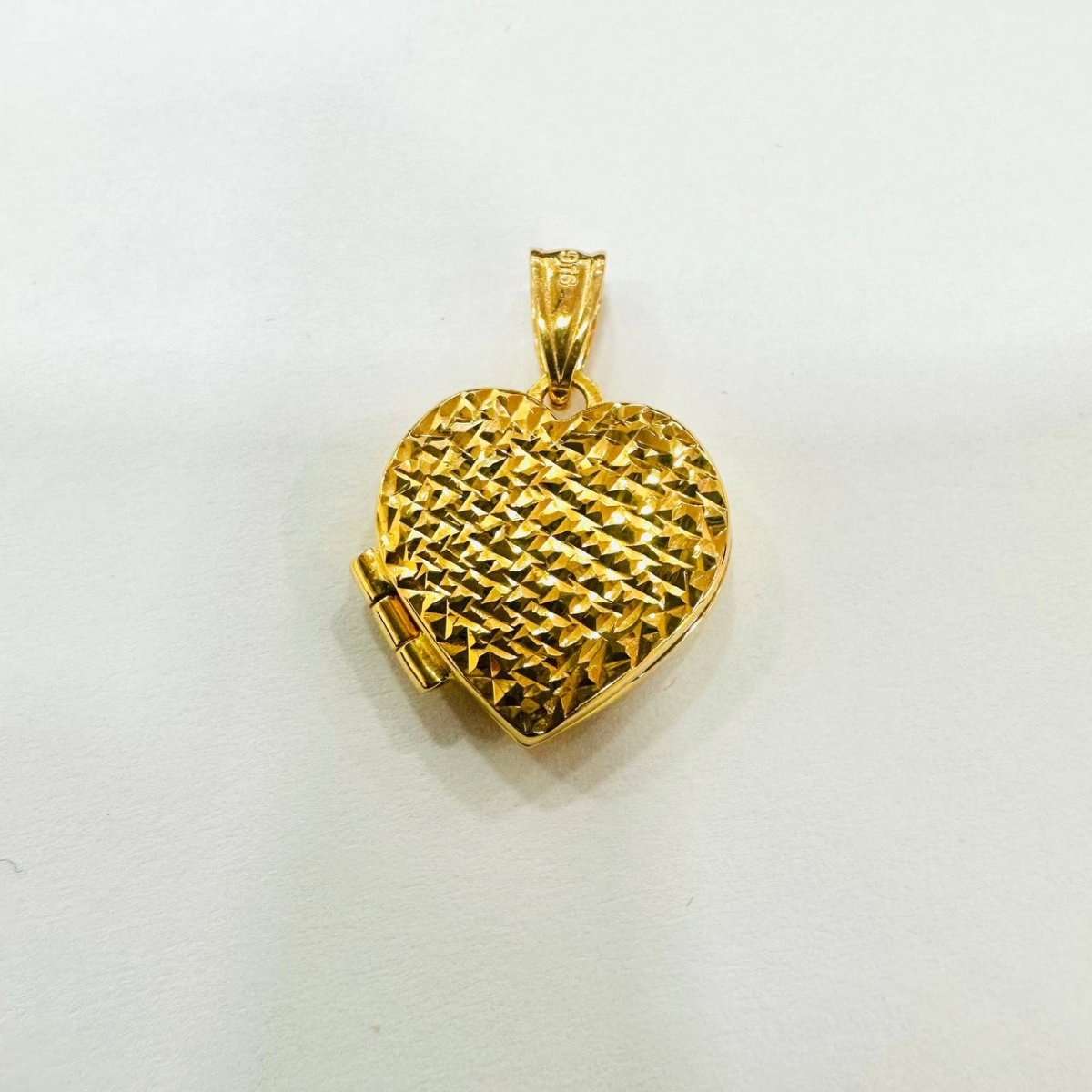 22k / 916 gold heart photo frame pendant - Best Gold Shop 22k gold 22k gold pendant 916 gold 916 gold