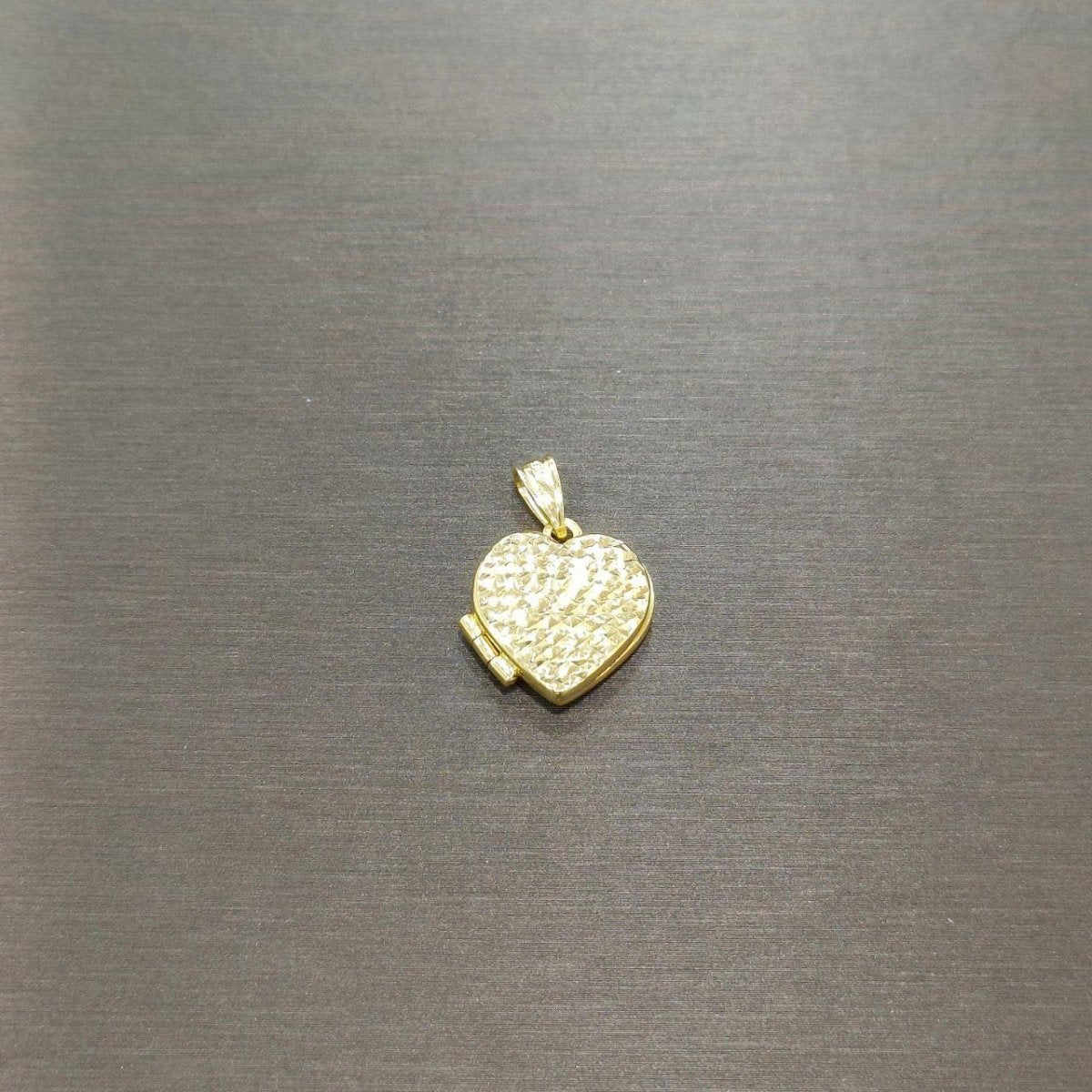 22k / 916 gold heart photo frame pendant by Best Gold Shop - 22k gold 22k gold pendant 916 gold Charms & Pendants