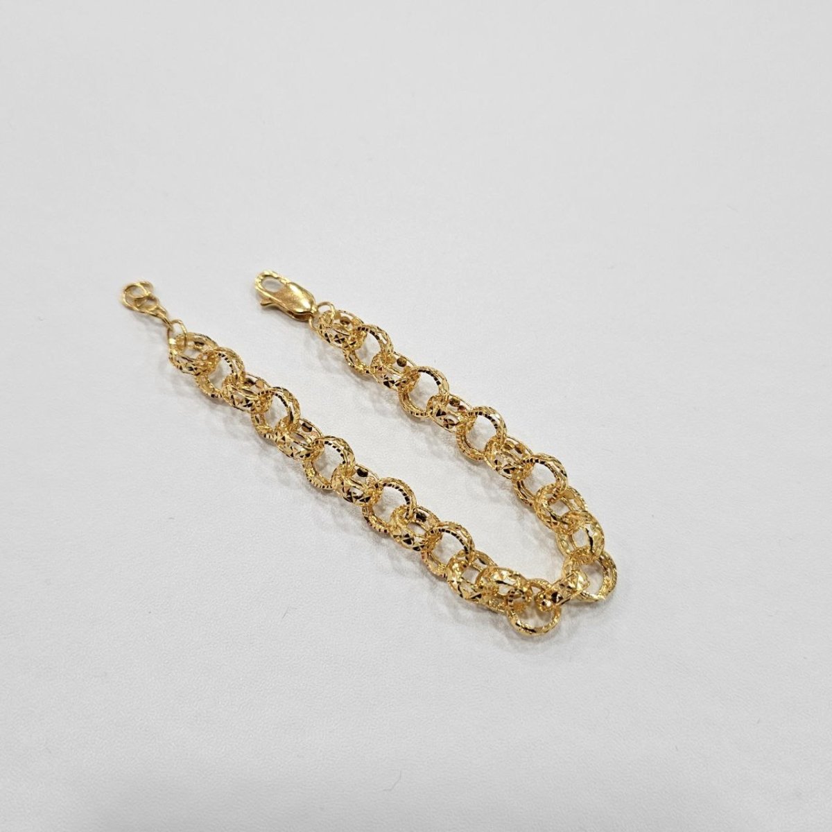 22k / 916 Gold Shiny Wave Ring Bracelet by Best Gold Shop - Best Gold Shop 22k gold 22k gold bracelet 916 gold Bracelets