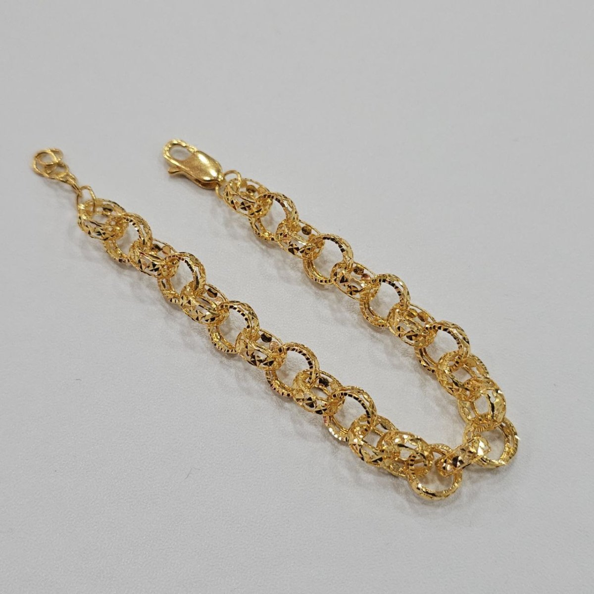 22k / 916 Gold Shiny Wave Ring Bracelet by Best Gold Shop - Best Gold Shop 22k gold 22k gold bracelet 916 gold Bracelets