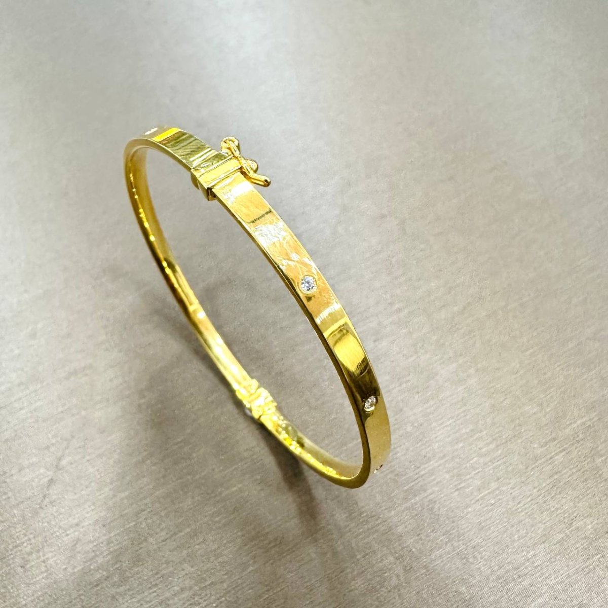 22k / 916 Gold Small Crystal Slim Bangle - Best Gold Shop 22k gold 22k gold bangle 22k gold bracelet 916 gold