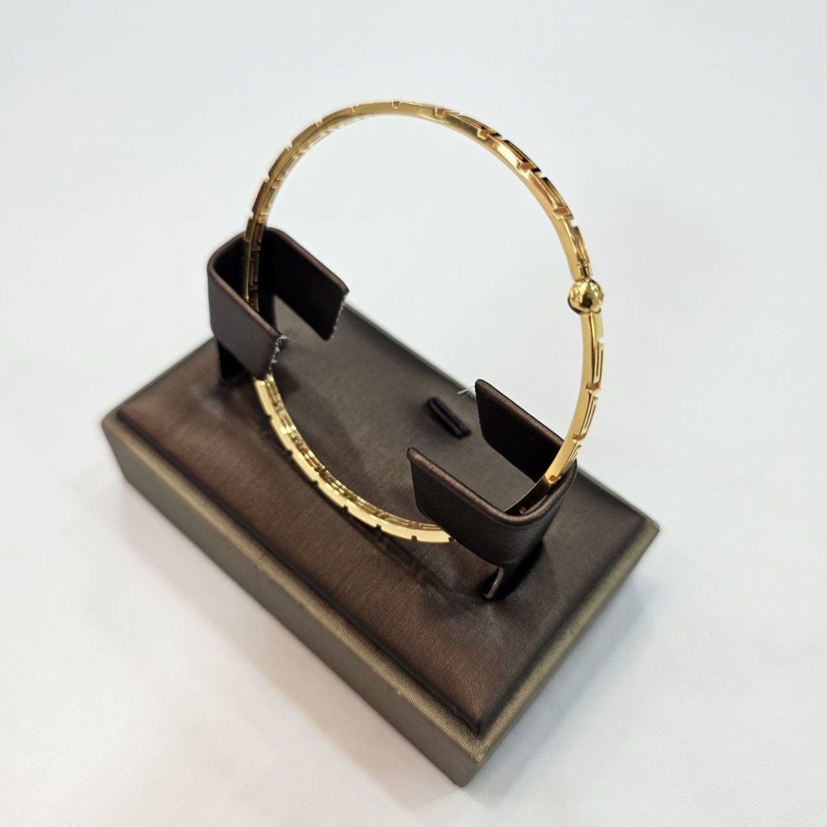 22K / 916 Gold Wan Zi Bangle – High Polish Finish - 22k gold 22k gold bangle 22k gold bracelet Bracelets