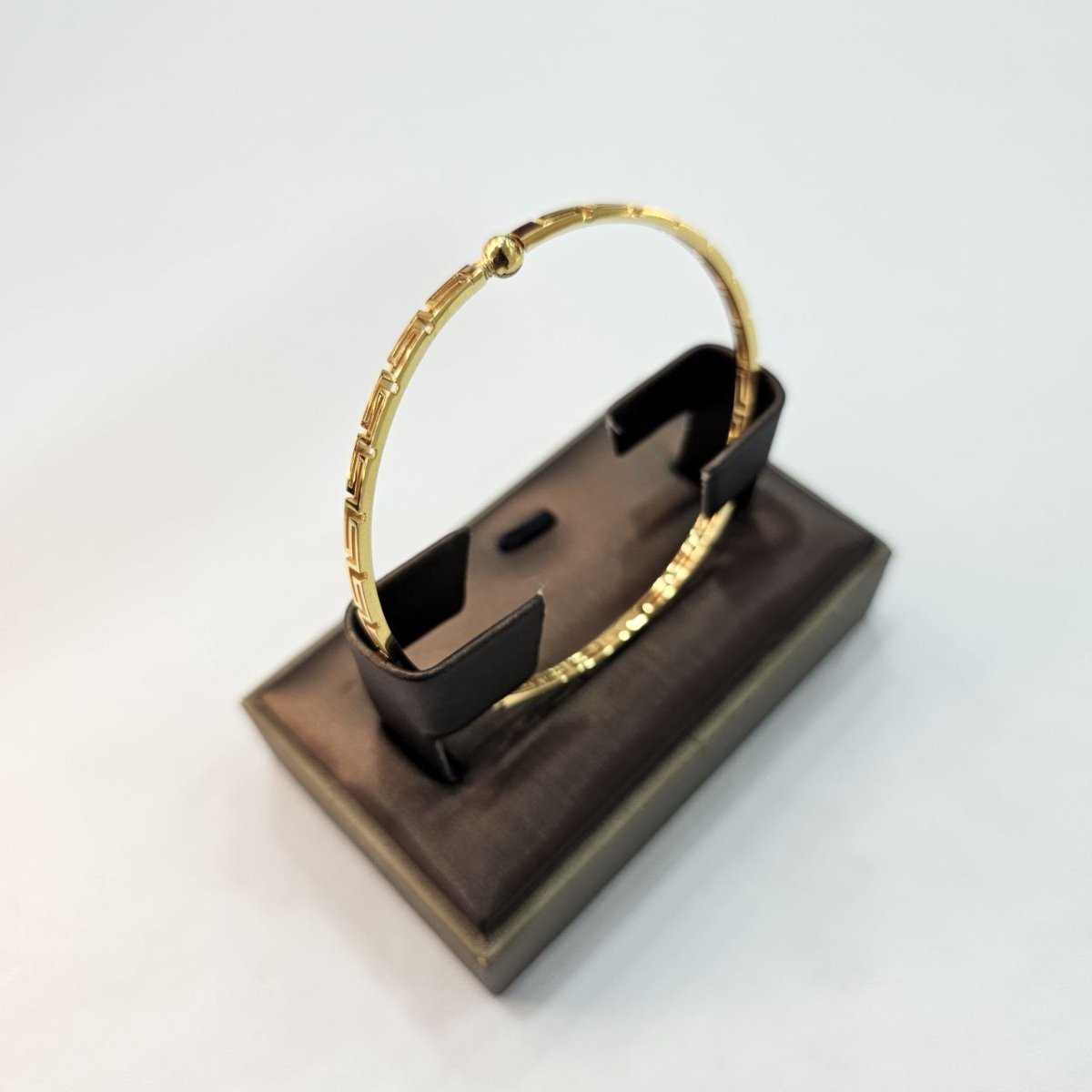 22K / 916 Gold Wan Zi Bangle – High Polish Finish - 22k gold 22k gold bangle 22k gold bracelet Bracelets