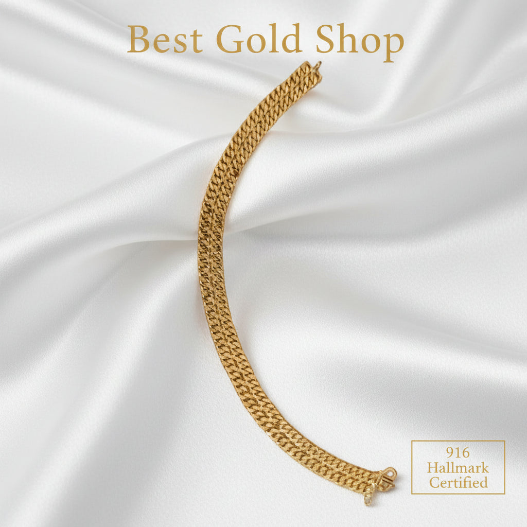 Detailed view of polished 22K gold Double Cowboy bracelet links.