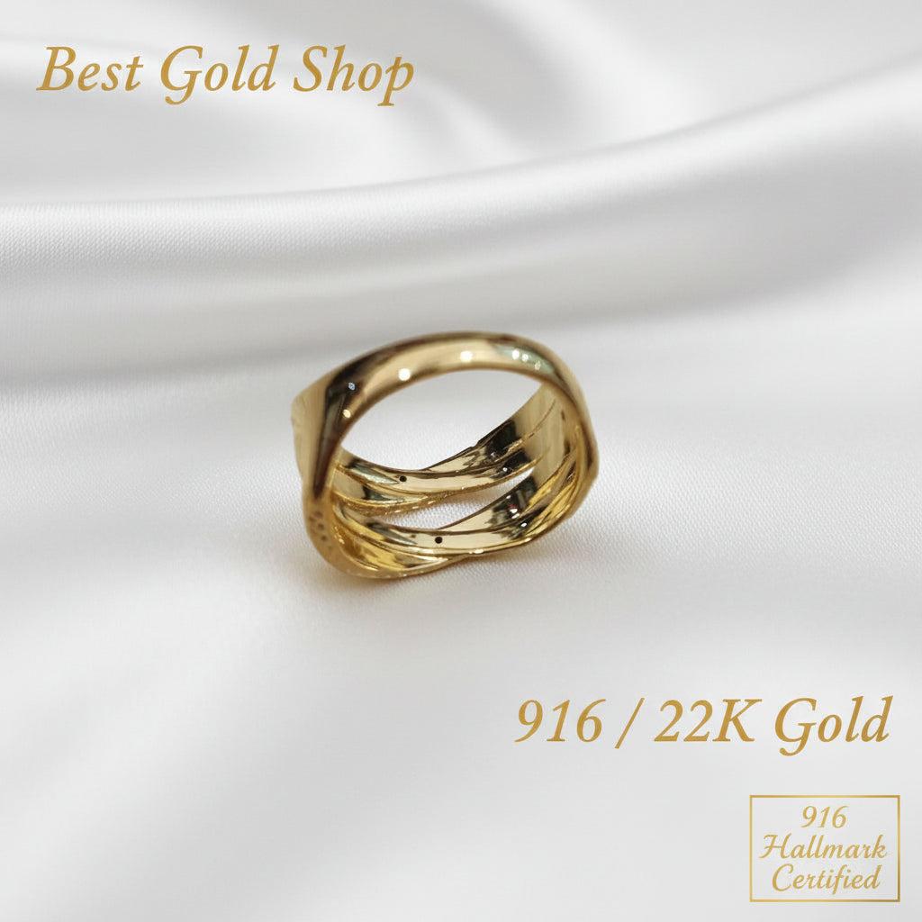 Angled view of lightweight 916 gold double cross wide ring