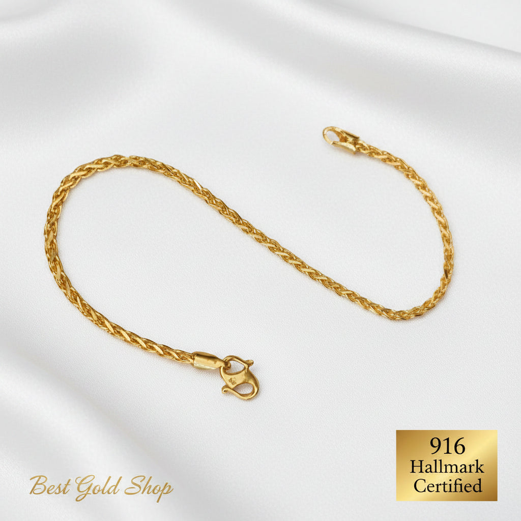 Full view of the 916 gold Spike bracelet in 22K yellow gold