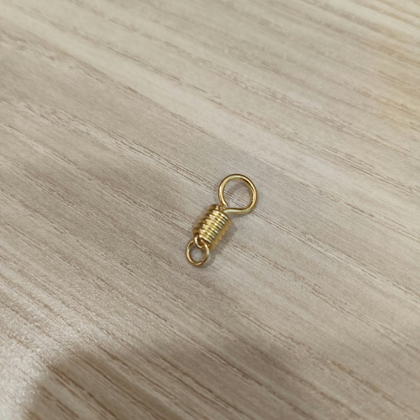 916 Gold Plain Coil Pendant Pin Connector – 2cm