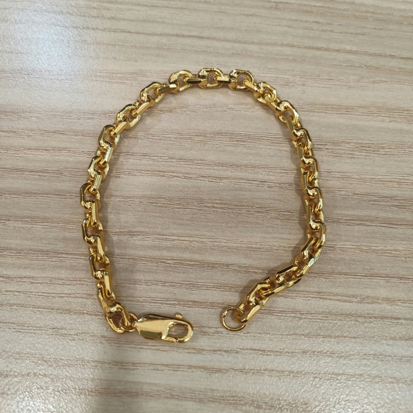 916 Gold Solid Wanzi Bracelet | Heavyweight 22K Gold Design