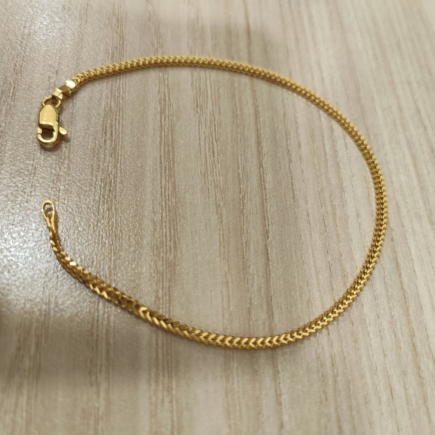 916 Gold Solid Box Bracelet | Classic Everyday 22K Gold Design