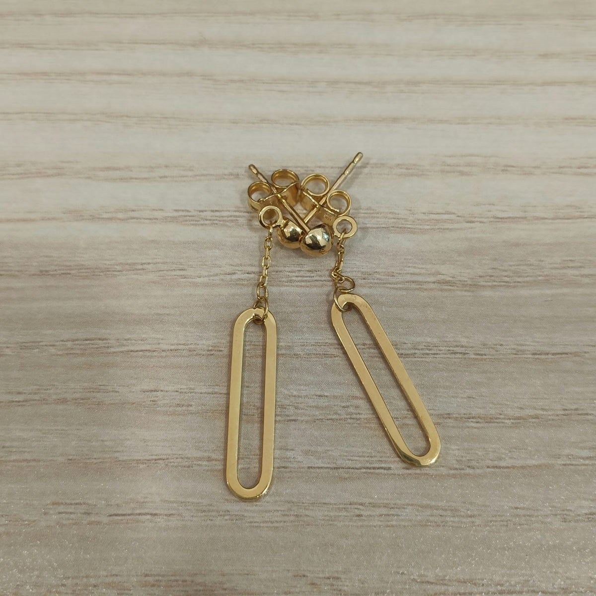 916 Gold Paperclip Dangle Earrings | Elegant 22K Gold Design