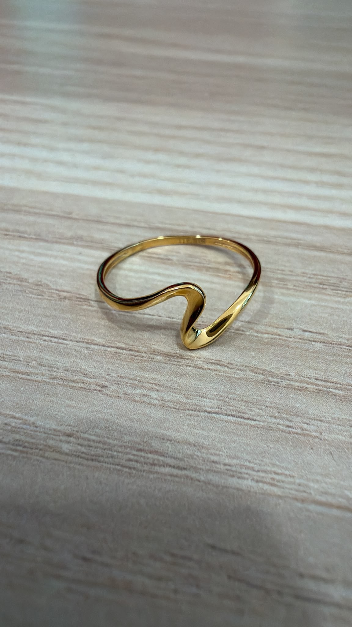 916 黄金波浪羽毛戒指