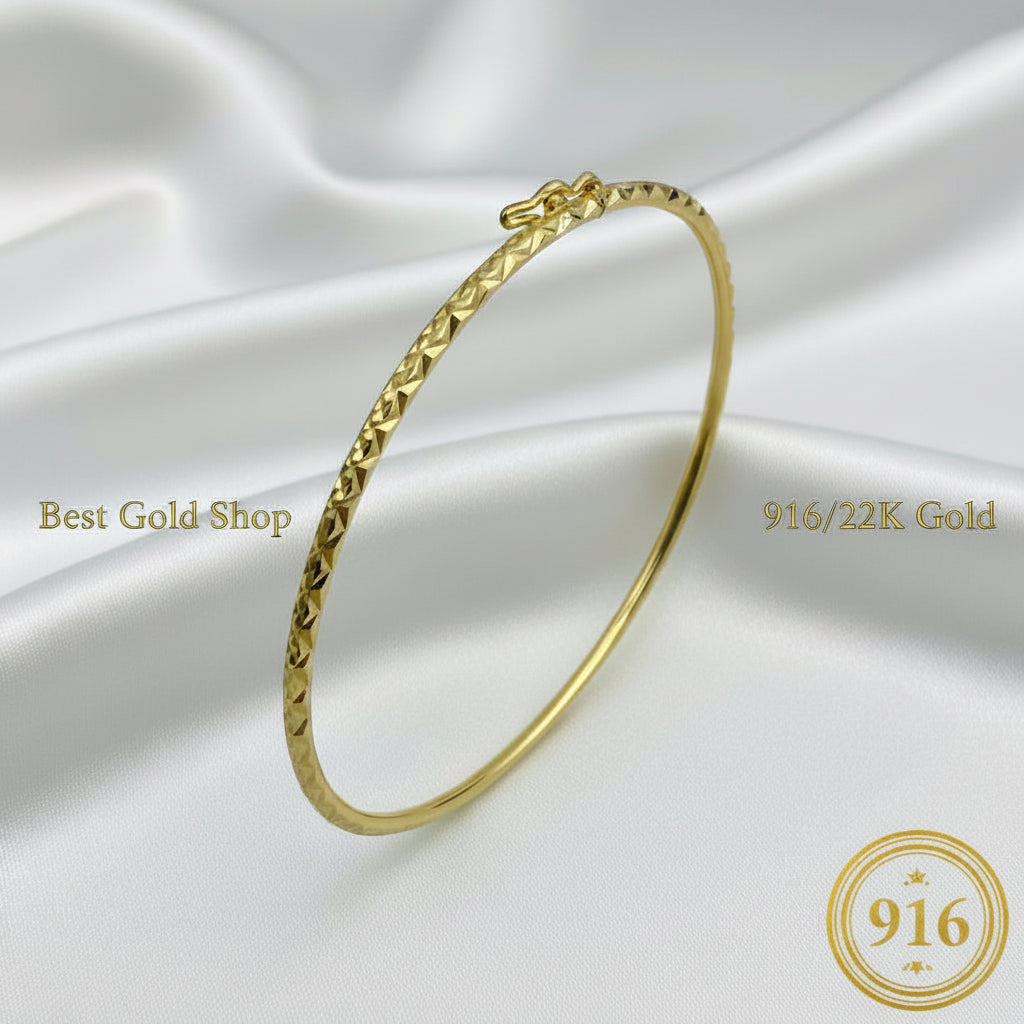 916 Gold Diamond-Cut Slim Bangle | Sparkling 22K Gold Design