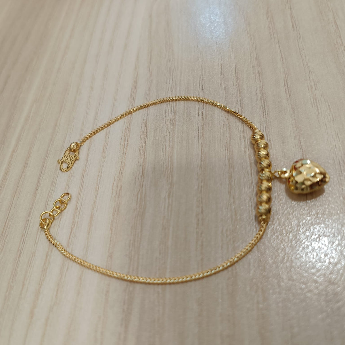 916 Gold Flat Bead Bracelet | Adjustable 22K Gold Design