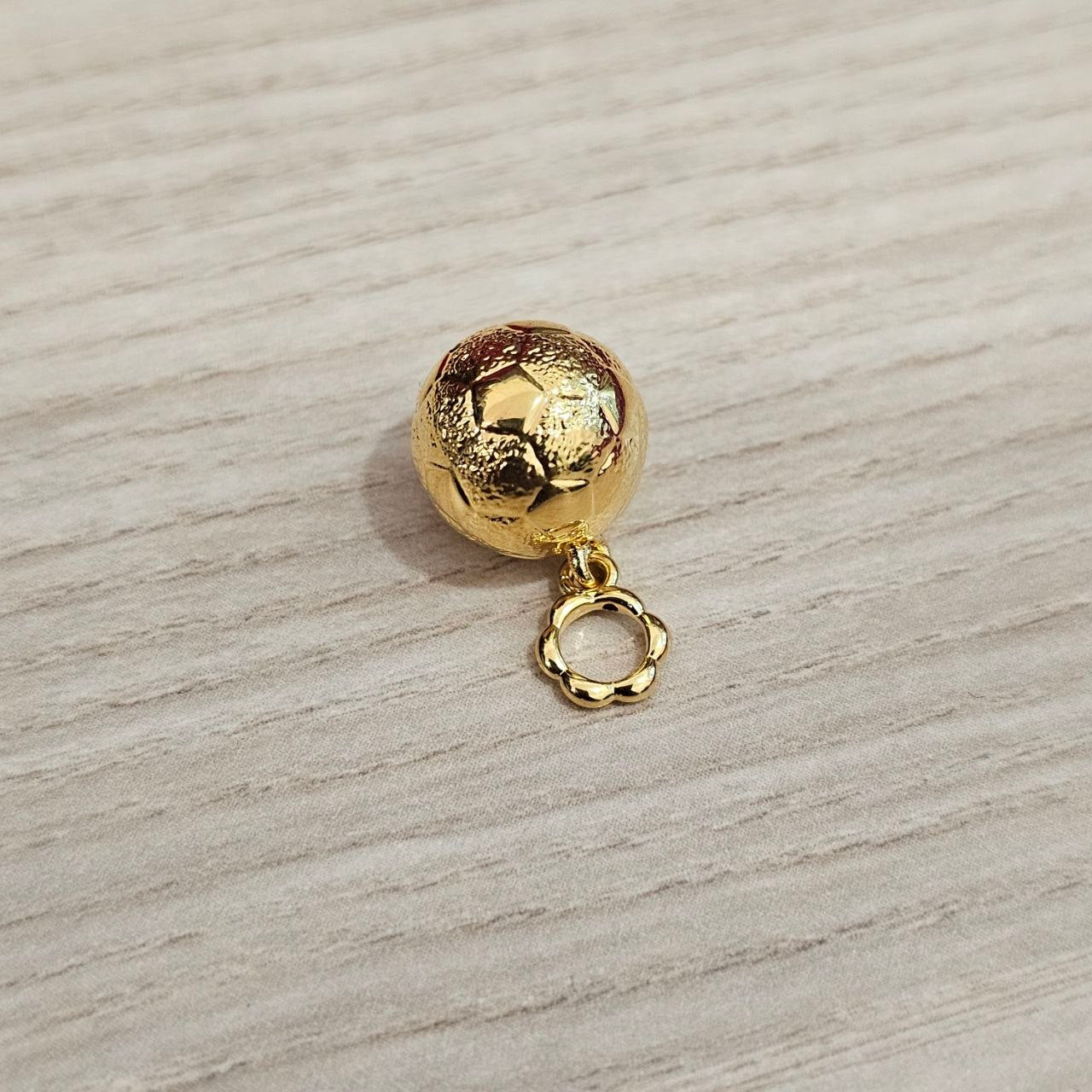 22k / Emas 916 0.26 hingga 0.45 gram Loket dan Azimat Grand