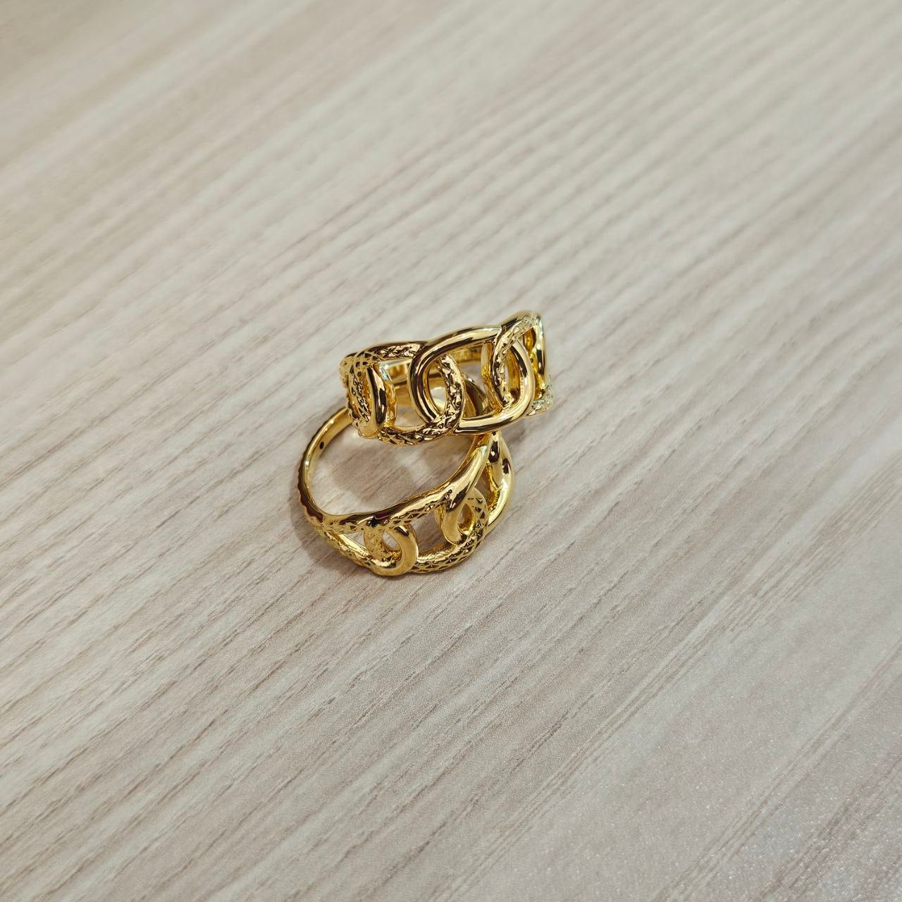 916 Gold Interlock Design Ring Latest Design and Feather Light