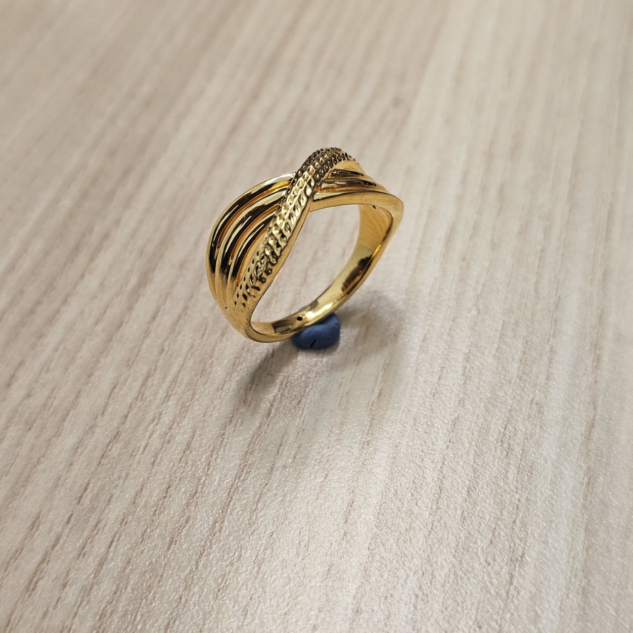 916 Gold Crisscross V5 Ring | New Lightweight Design