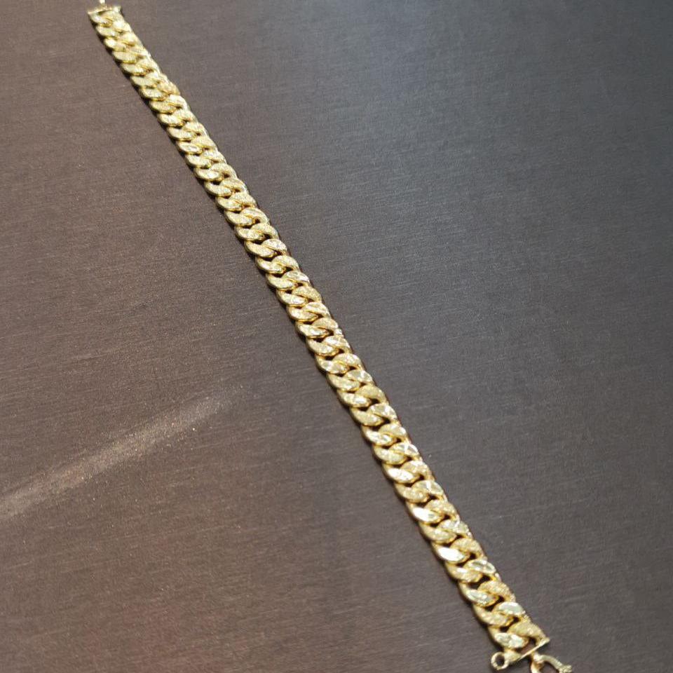 22K / 916 Gold hollow Milo/Cowboy Bracelet