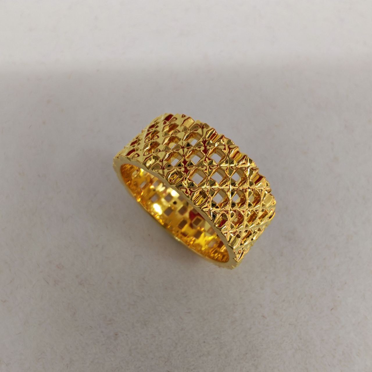 916 Gold Keeper Ring Light Weight New design