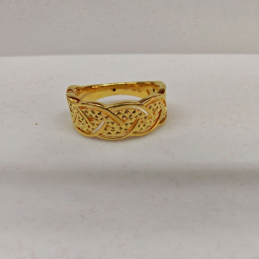 916 Gold Braided Ring | Light Weight & Textured Design