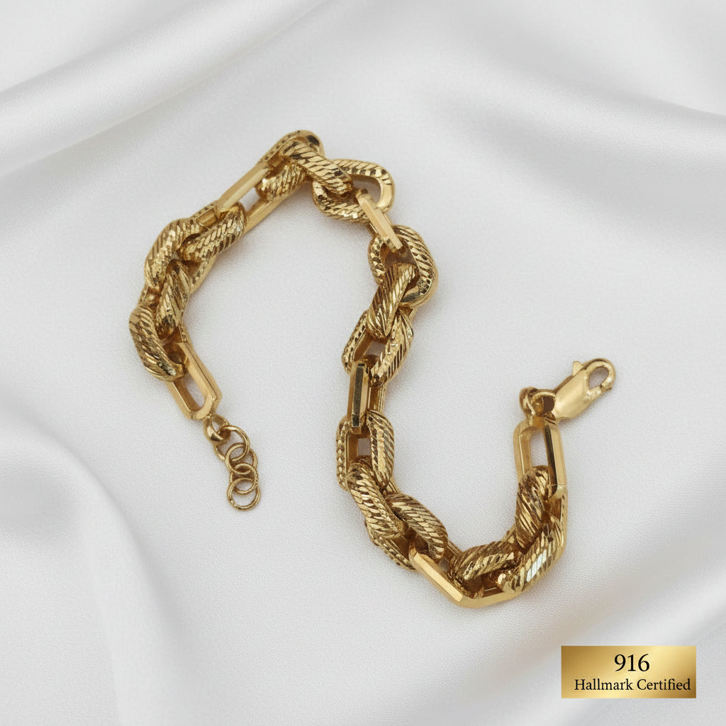 916 Gold Hollow Wan Zi Bracelet | Elegant 22K Gold Design