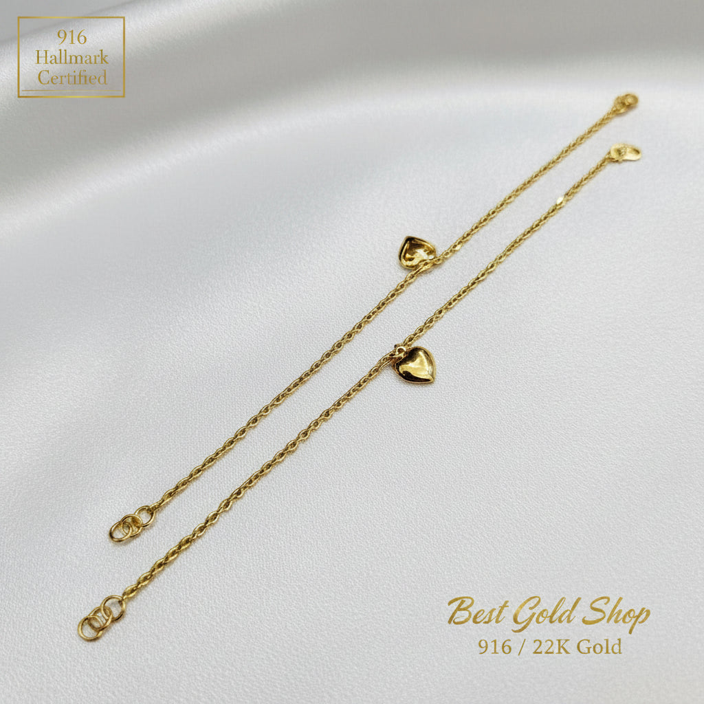 916 Gold Wan Zi Dangling Heart Bracelet Slim elegant design