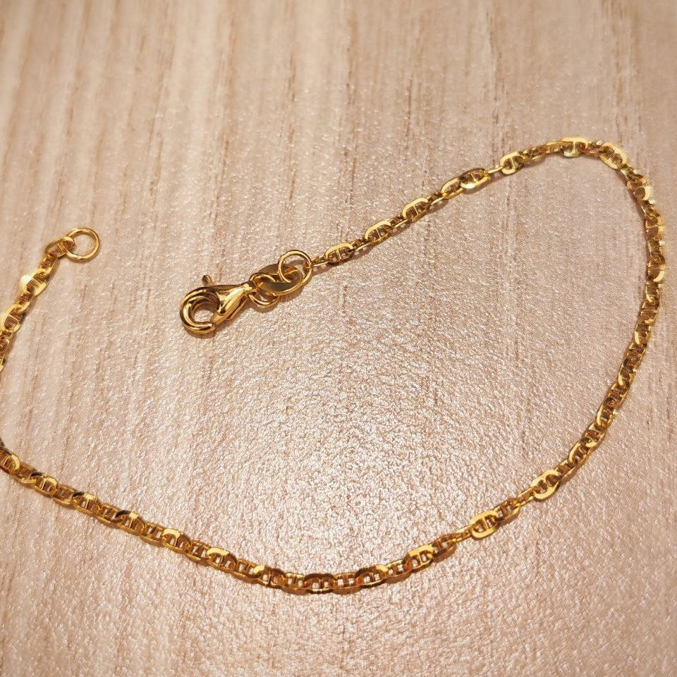 916 Gold Twisted Link bracelet | Elegant Everyday bracelet