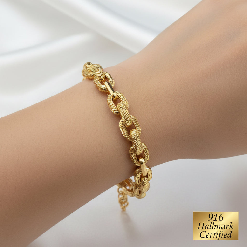 916 Gold Hollow Wan Zi Bracelet | Elegant 22K Gold Design