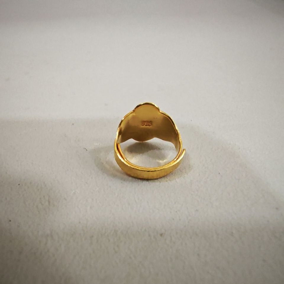 916 Gold Baby Ring Diamond cutting design new stock