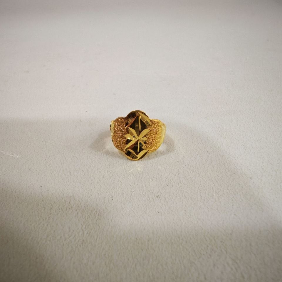 916 Gold Baby Ring Diamond cutting design new stock